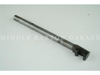 SELECTOR SHAFT REVERSE GEAR-600/600D